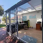 Crinum House And Cottages In Bloubergstrand